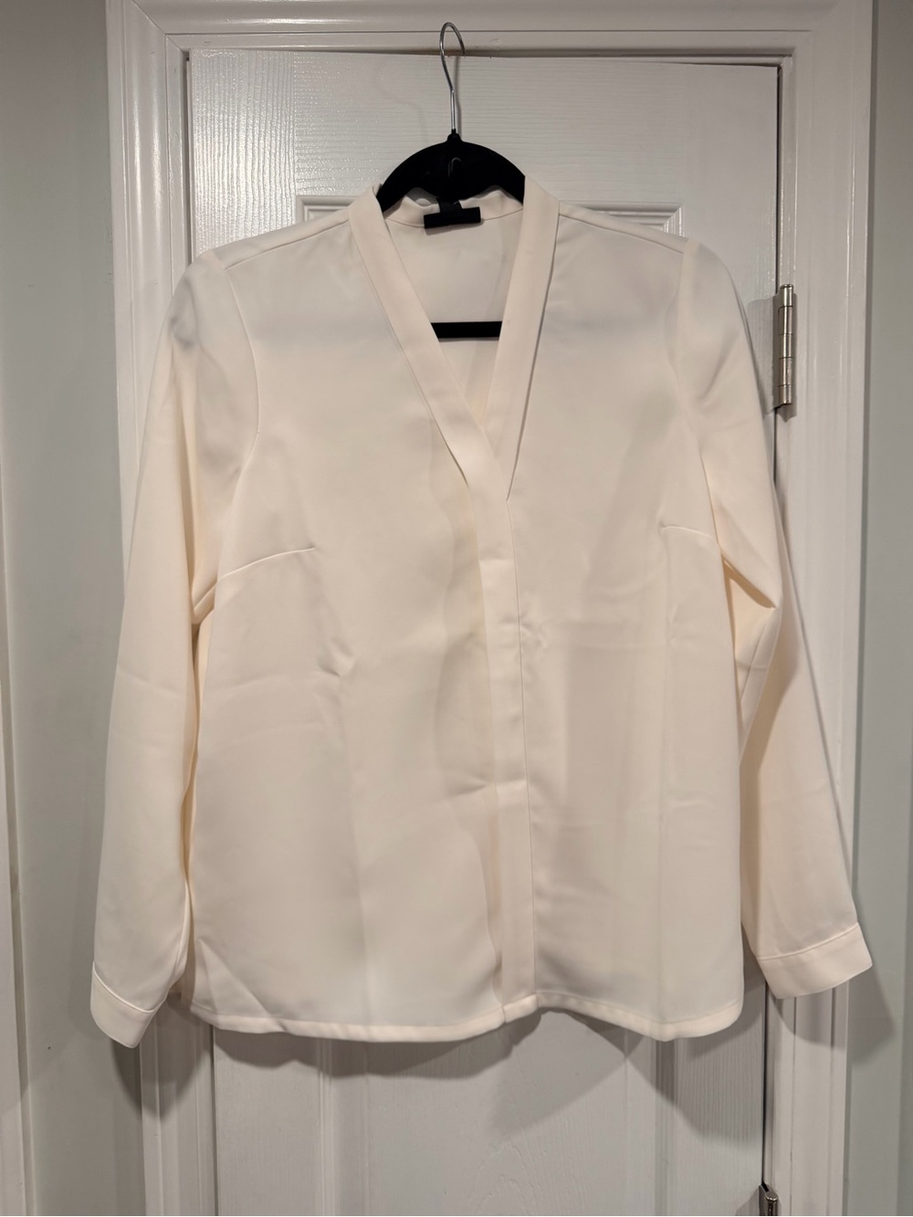 NWT J.Jill Size XS Cream Wherever Collection V-Neck Long Sleeve Blouse Tunic